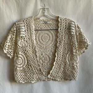 XXI sheer cream crochet Bolero shrug, size S
